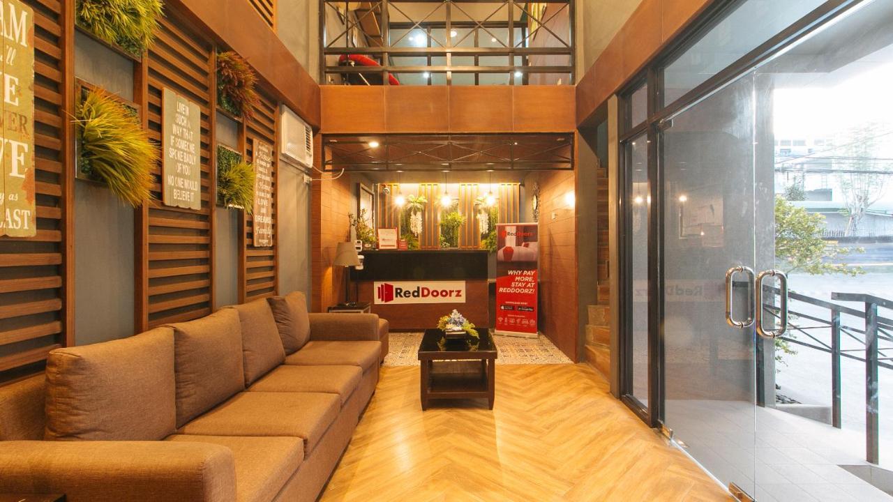 Reddoorz @ Gardenview Hotel Gtower Angeles Exterior foto