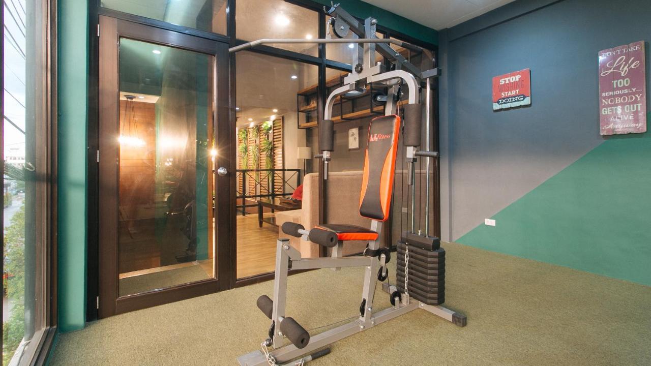 Reddoorz @ Gardenview Hotel Gtower Angeles Exterior foto
